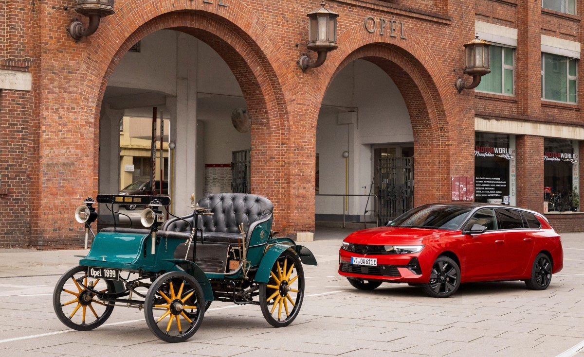 Istorija automobilizma: Od vozila na parni pogon do električne revolucije