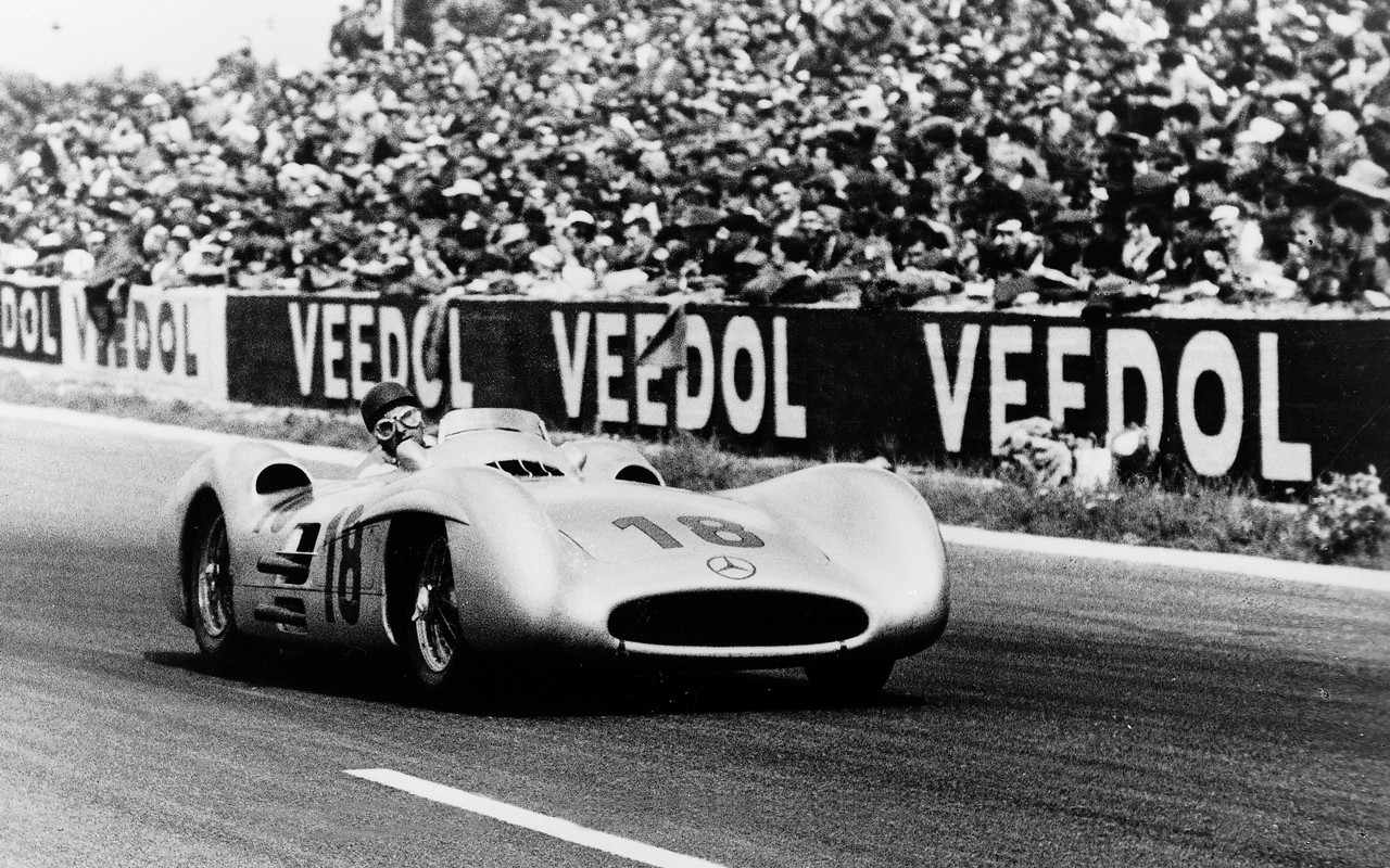 Na aukciji Sothebys'a prodat Mercedes W 196 R: Milioni eura za trkačku ikonu