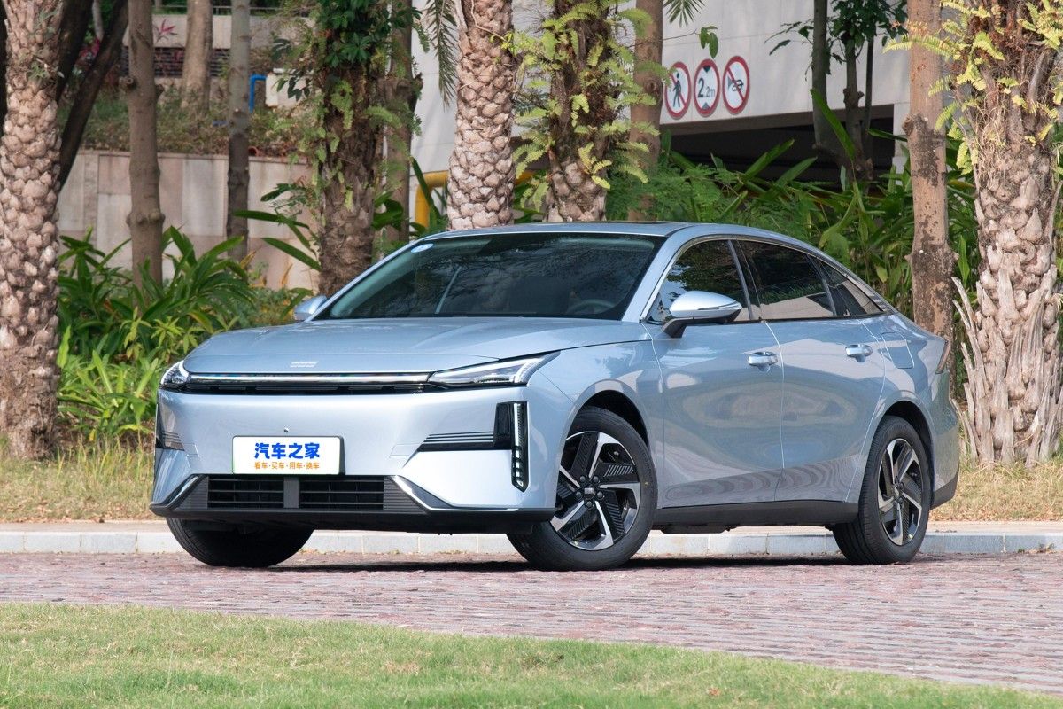 Geely Galaxy L6 EM-i: Nestvarno niska cijena i senzacionalni domet
