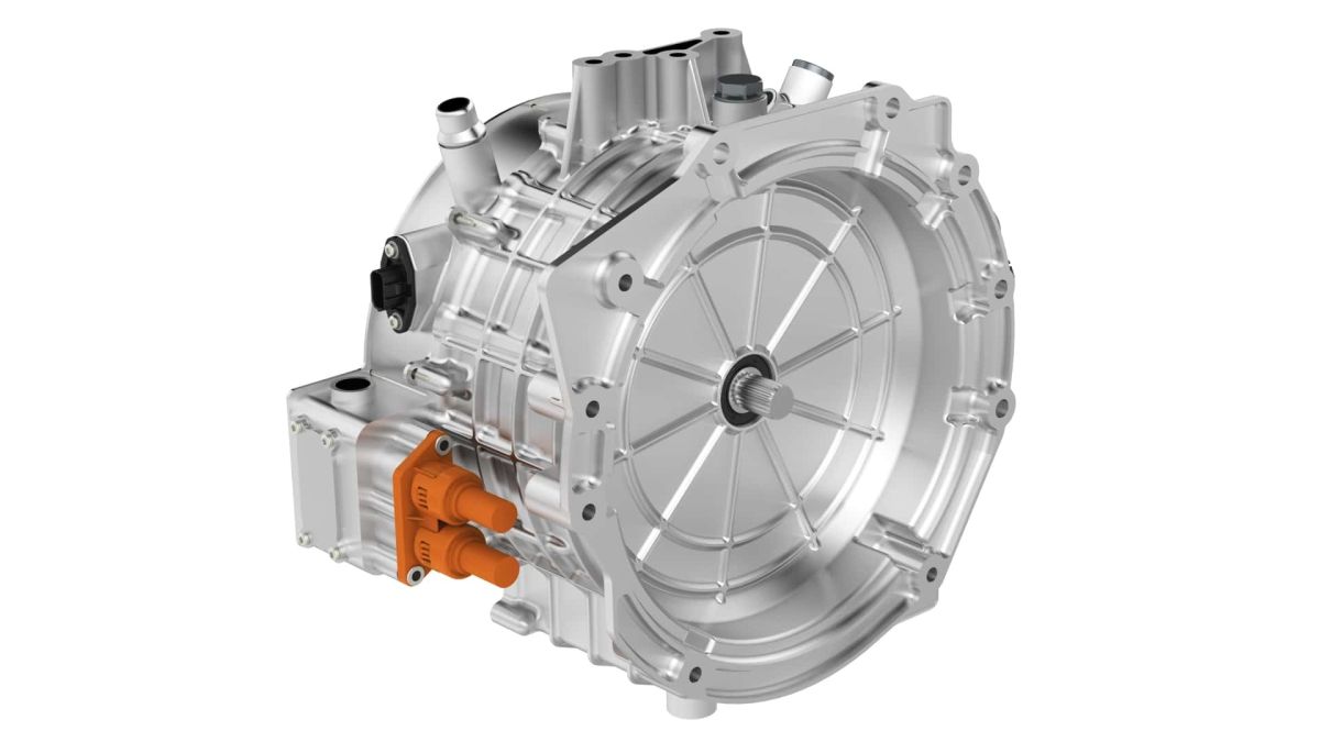 Novi ZF-ov motor za produžavanje dometa potvrđuje da se benzinci još ne predaju