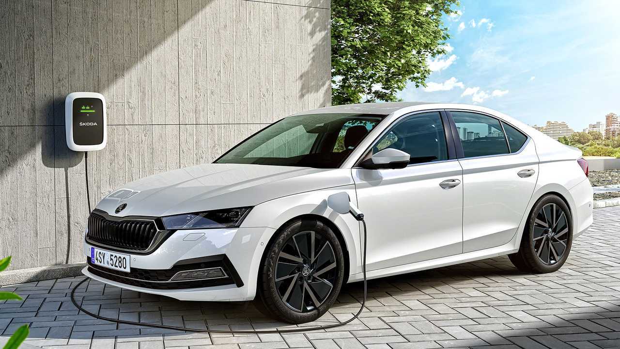 skoda-octavia-phev.jpg