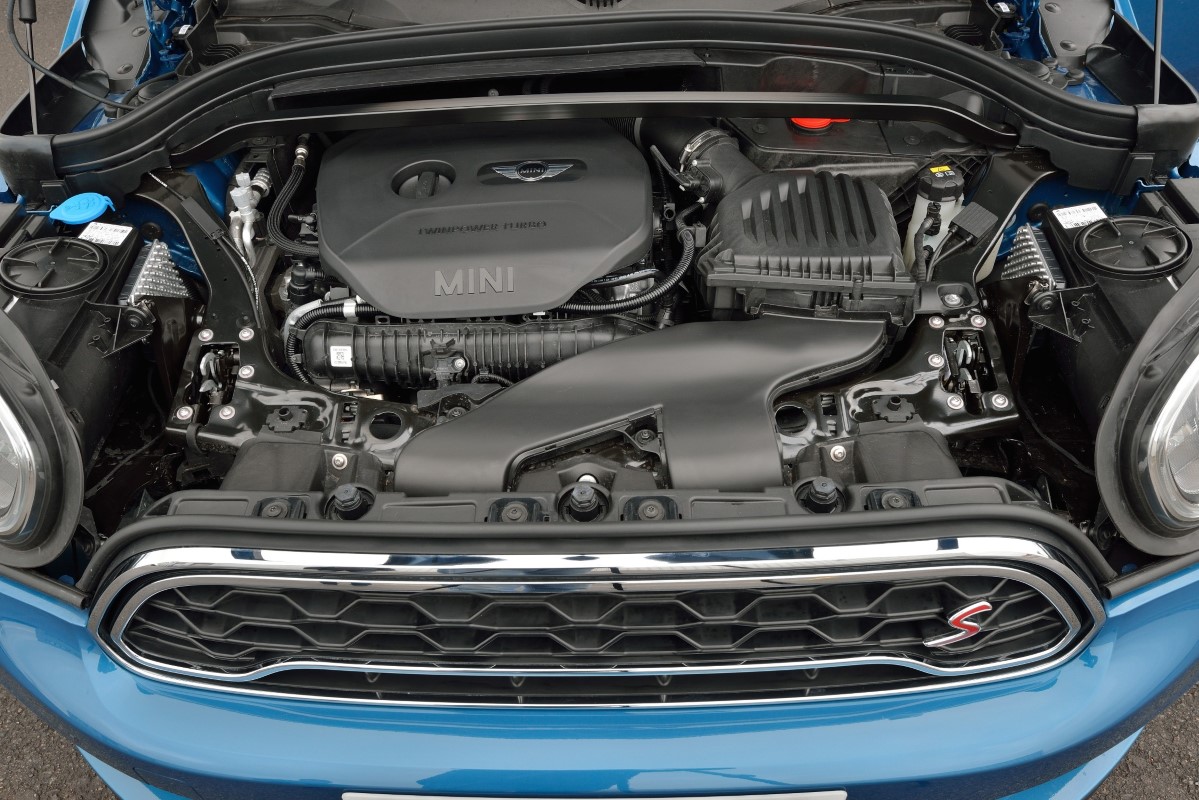 mini petrol.jpg