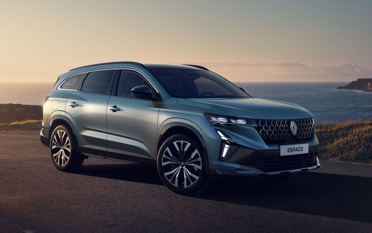 Renault Espace je novo lice dobio prije manjeg brata Australa