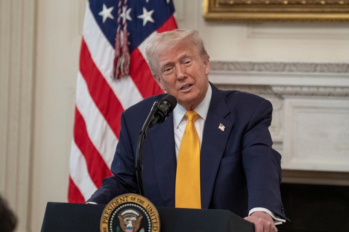 002_trump_carine_maj.jpg