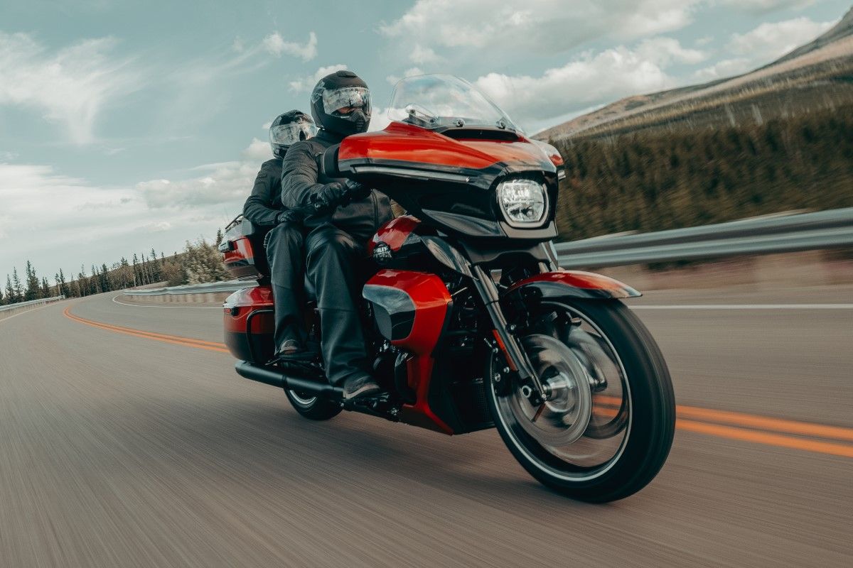 Harley-Davidson Street Glide Ultra: Vrhunac u paleti za modelsku 2025. godinu