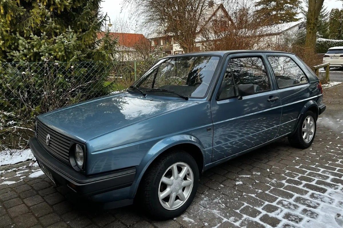 Prodaje se VW Golf "Dvojka" s nepunih 27 hiljada pređenih kilometara